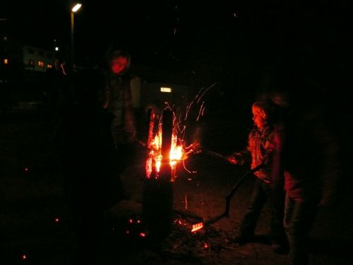 2012-04-08 Osterfeuer2